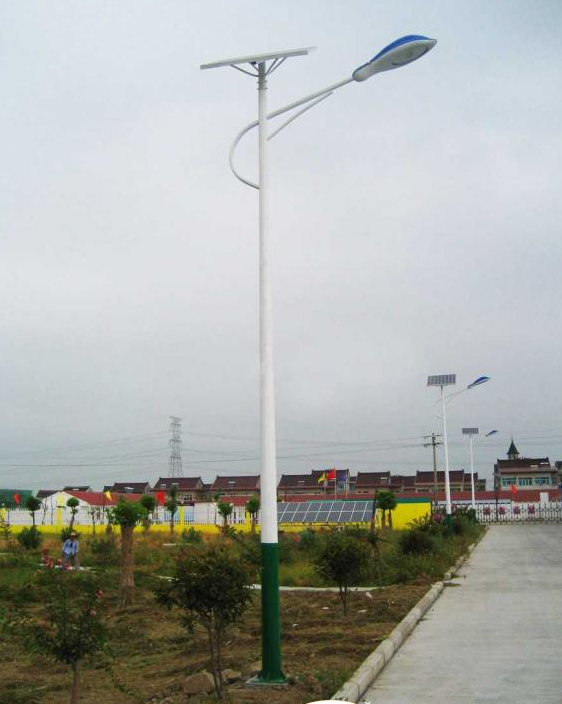 6米特價太陽能路燈05